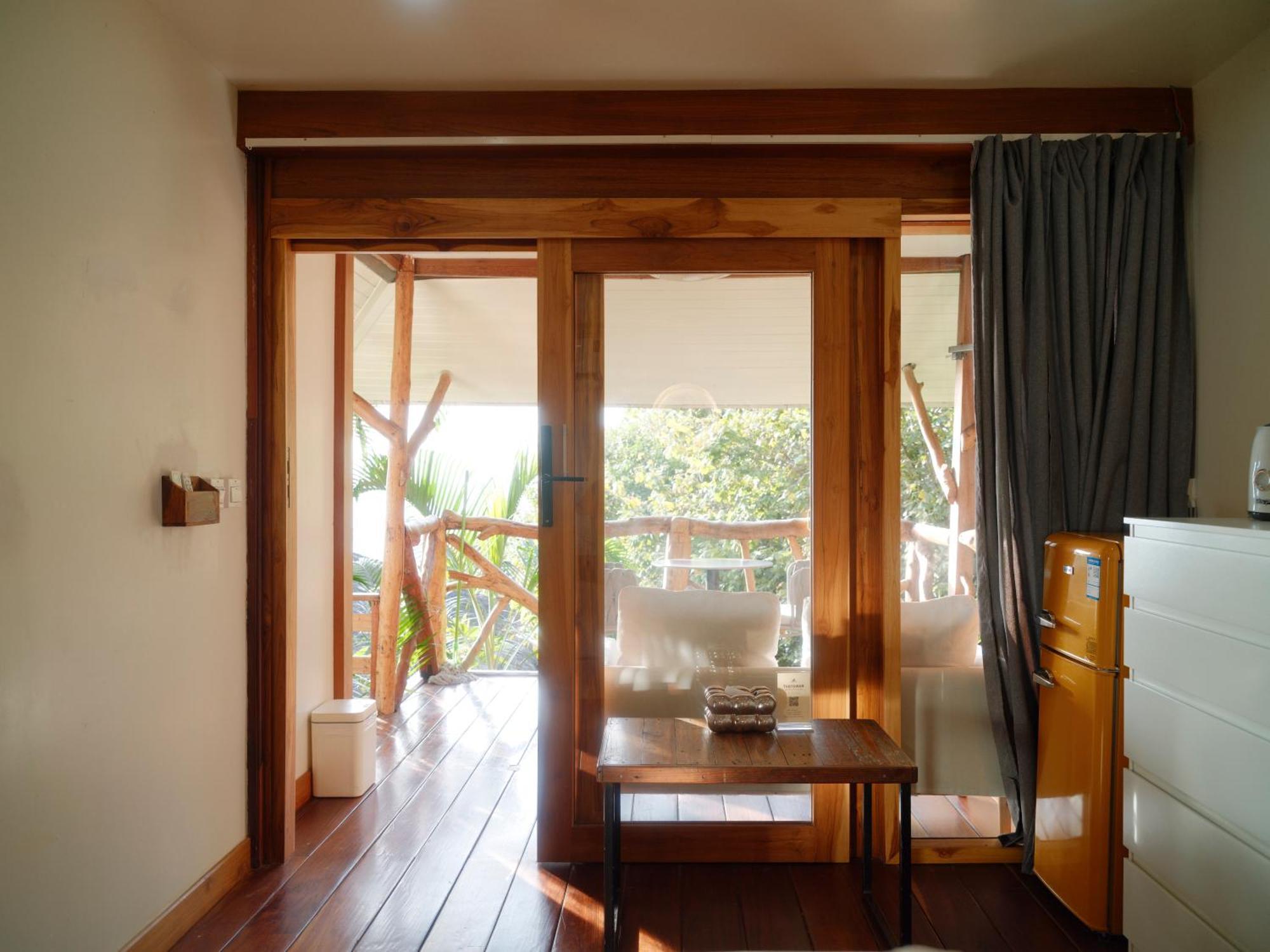 Tantawan Sea View Residence 山海居 Салад-Бич Экстерьер фото